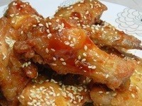 香噴噴的韓式炸雞，真的令人食指大動唷!!!